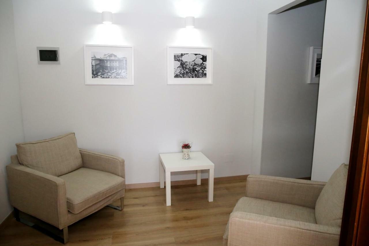 Tosca B&B Catania Bagian luar foto