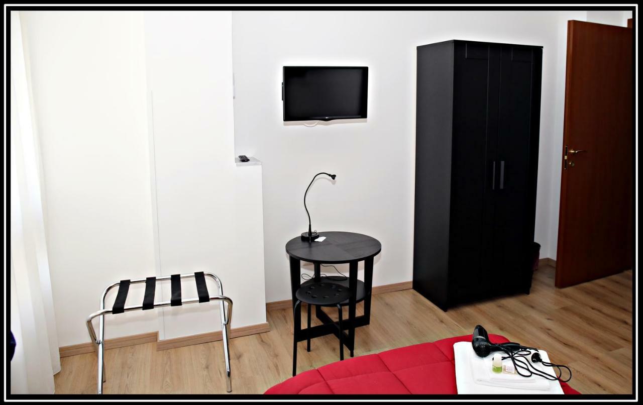 Tosca B&B Catania Bagian luar foto