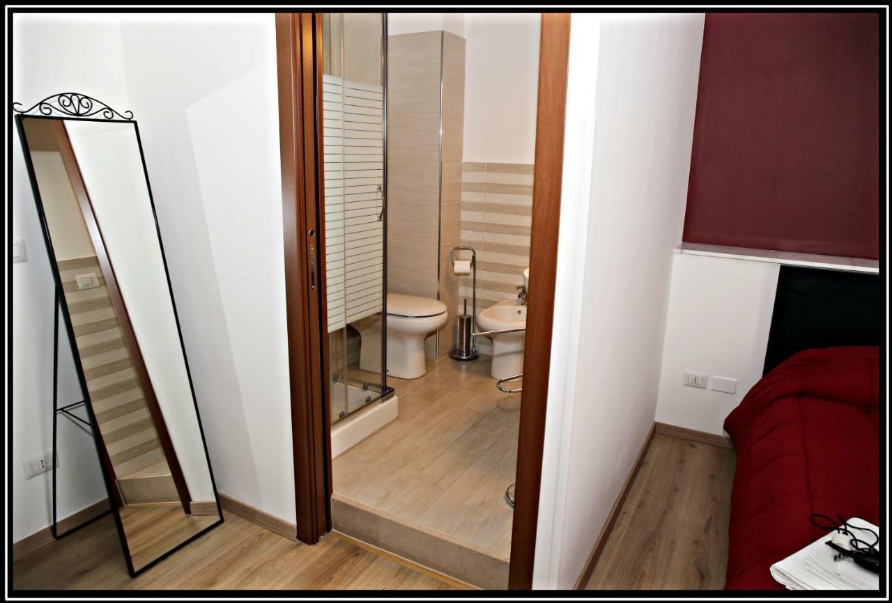 Tosca B&B Catania Bagian luar foto