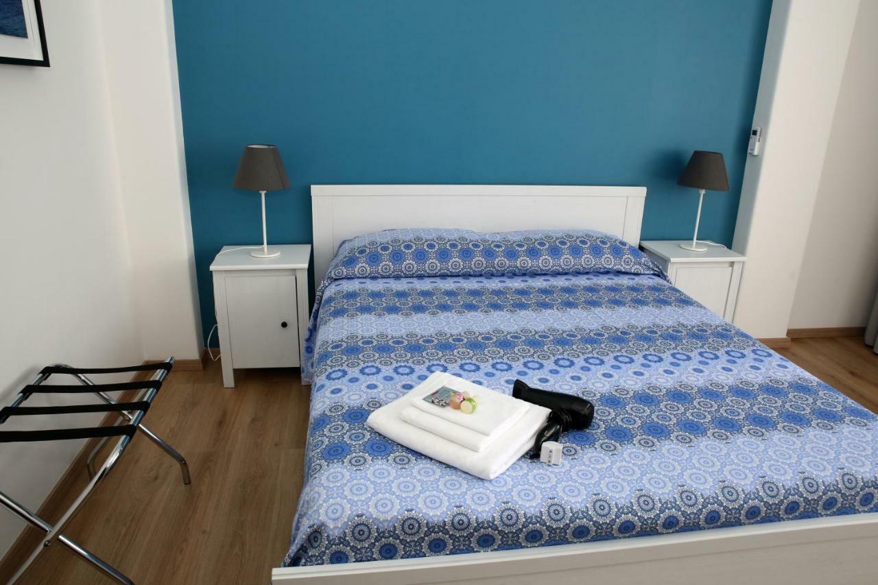 Tosca B&B Catania Bagian luar foto