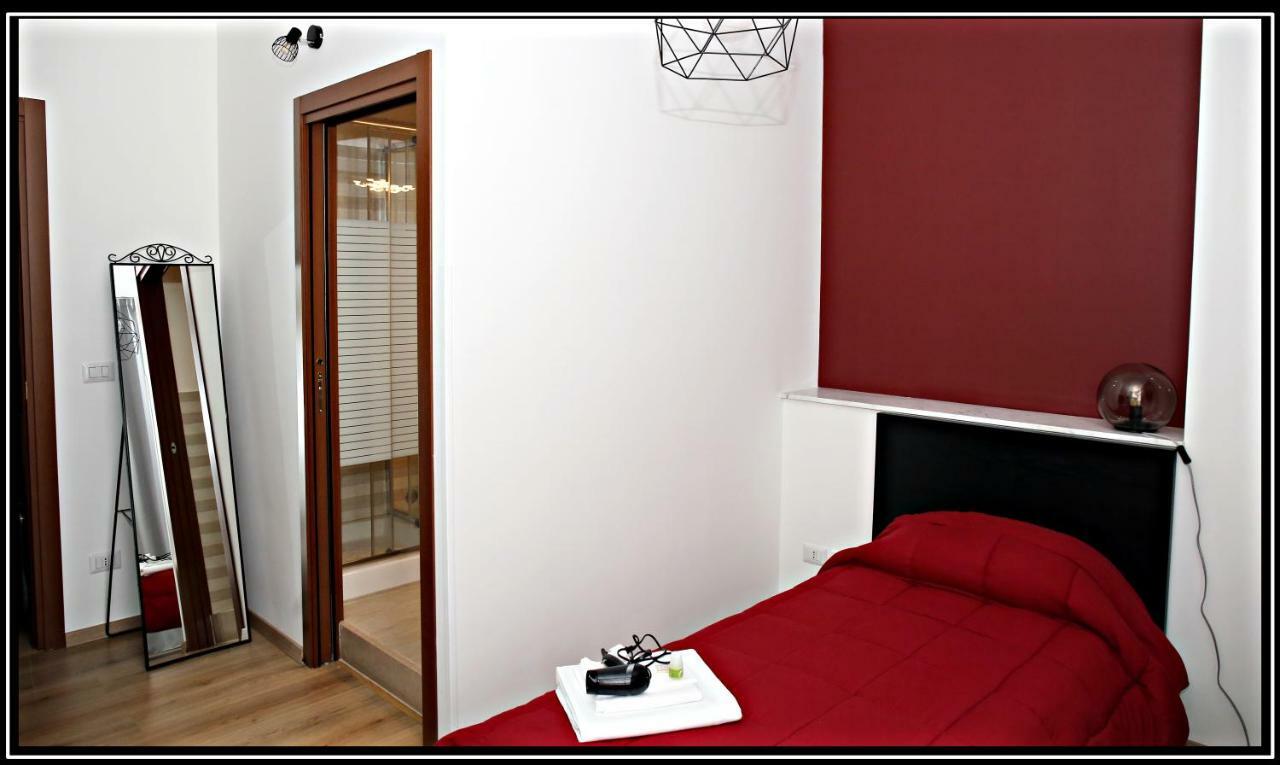 Tosca B&B Catania Bagian luar foto